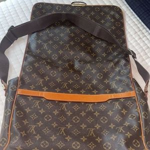 Louis Vuitton Monogram Canvas Abbesses Messenger Bag
